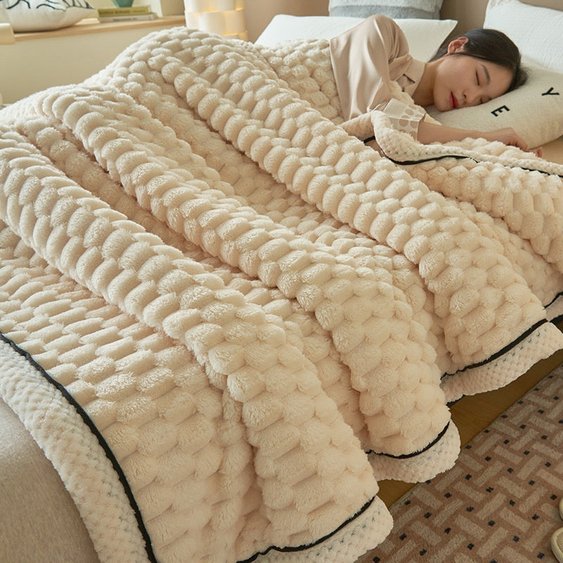 Coral Fleece Throw Blanket — product view 3