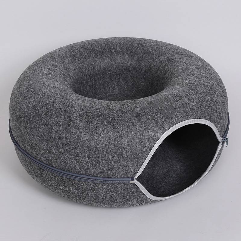 Felt Donut Cat Tunnel Bed — product view 3